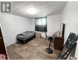 32 Muir Avenue thumbnail 18