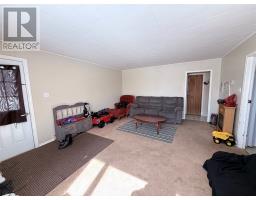 32 Muir Avenue thumbnail 19