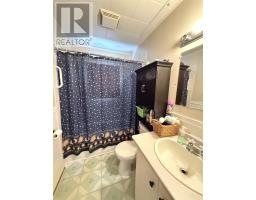 32 Muir Avenue thumbnail 26