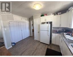 32 Muir Avenue thumbnail 4