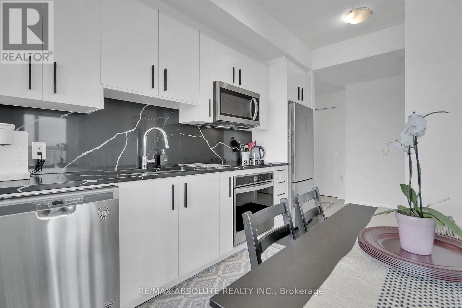 2 Bed, 1 Bath Apartment for Rent in Ottawa – 902 – 805 CARLING AVENUE, Ottawa – MLS# X13631642 - Image 7