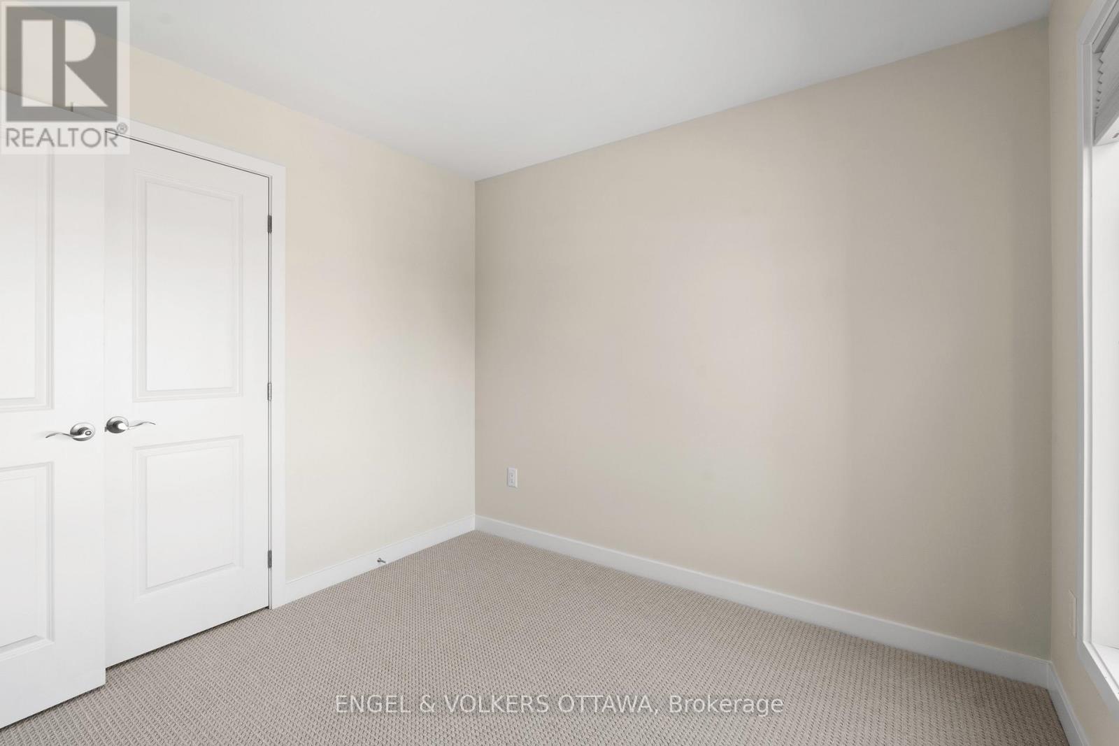 631 CORPORAL PRIVATE - Image 21