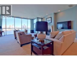 Living room - 1225 Riverside Dr. Unit# 1204, Windsor, ON N9A0A2 Photo 6