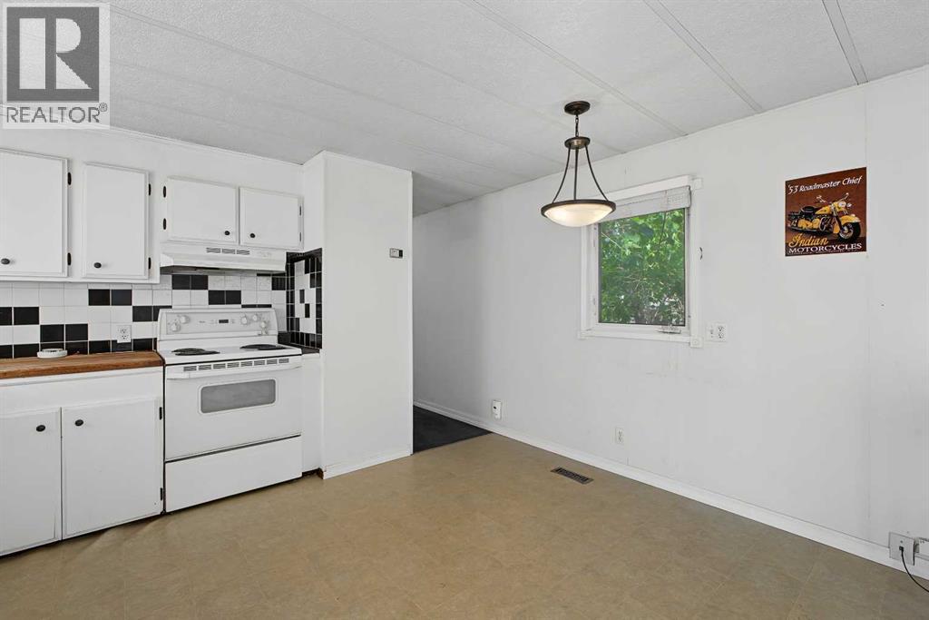 145 Spring Haven Mews SE - 18