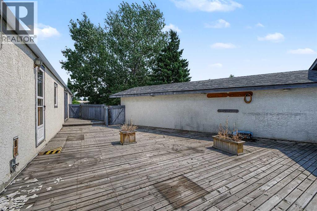 145 Spring Haven Mews SE - 24