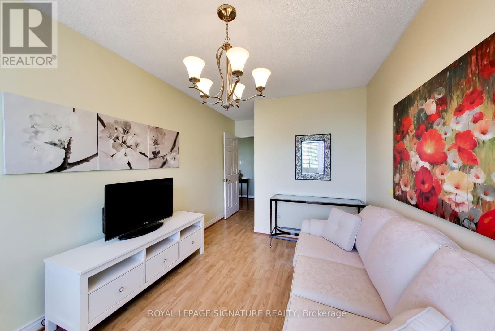 #1802 1 CLARK AVENUE W - 20