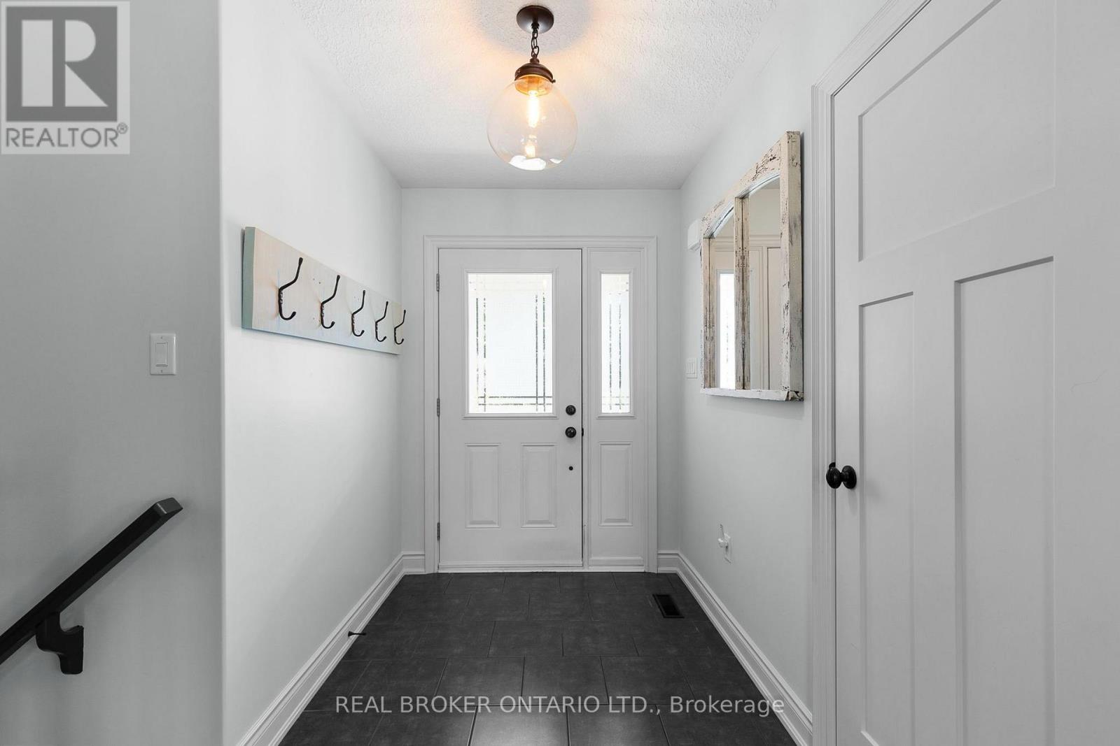34 MERRINGTON AVENUE - 2