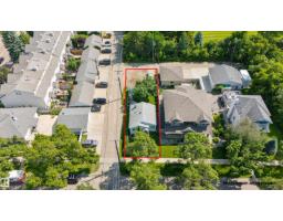 9745 94 St Nw, Edmonton, AB T6C3W1 Photo 6