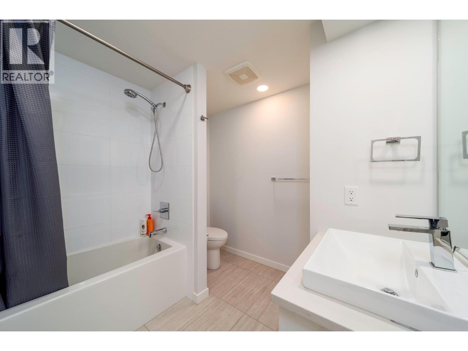 #29 1515 Highland Drive N - 32