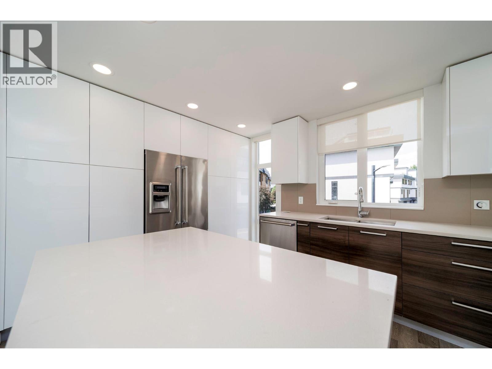 #29 1515 Highland Drive N - Image 29