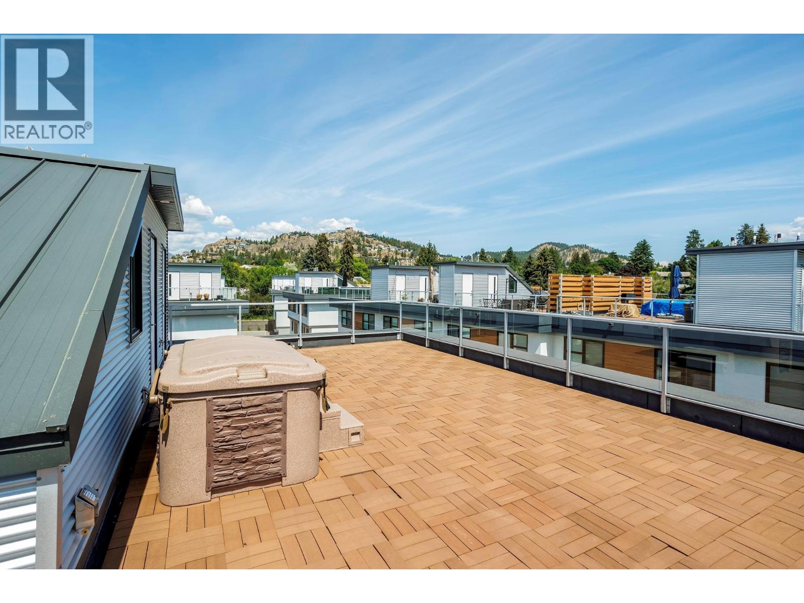 #29 1515 Highland Drive N - Image 14