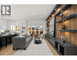 4346 Pender Street, Burnaby, BC V5C2M6 Photo 10