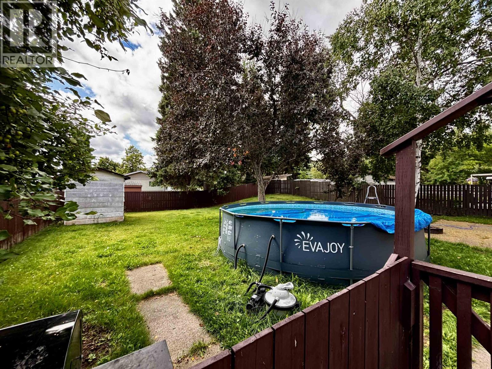 2963 PINEWOOD AVENUE - 3