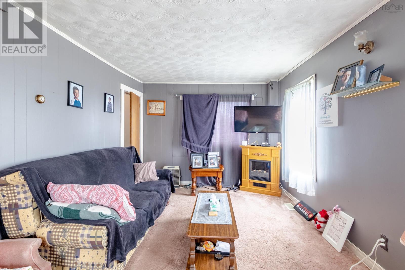 6528 Highway 1 - 23