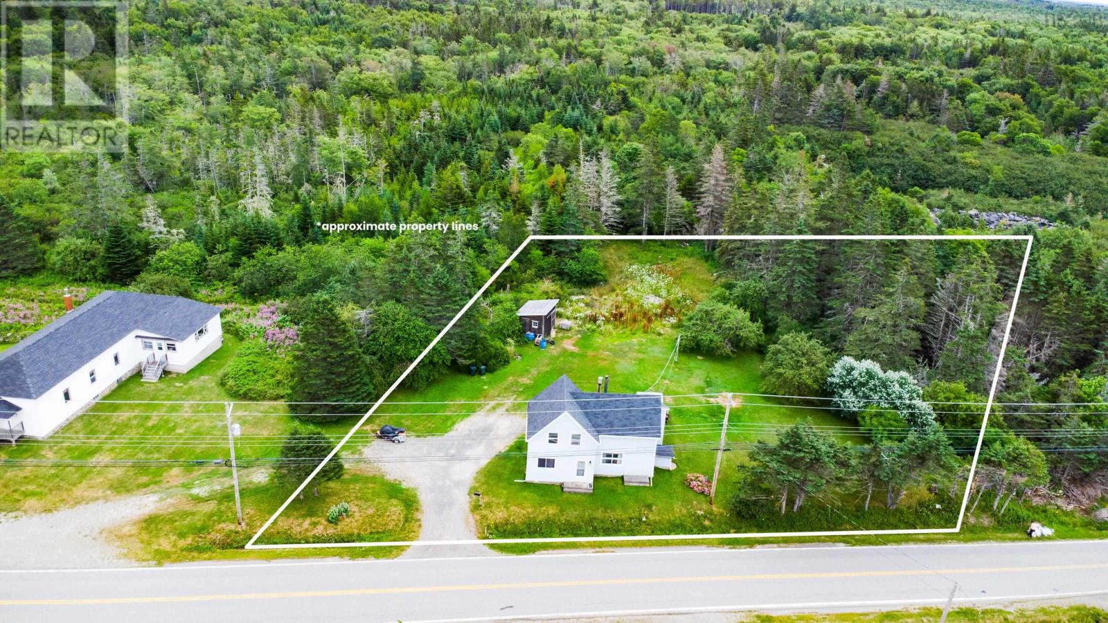 6528 Highway 1 - 35