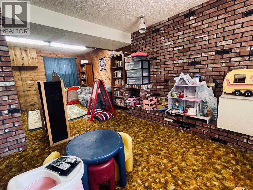 36 Park Meadows Boulevard N - Image 21