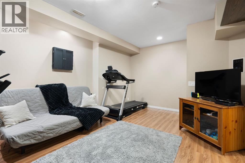 70 Walden Manor SE - Image 32
