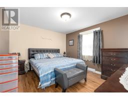 24 Meetinghouse Road thumbnail 9