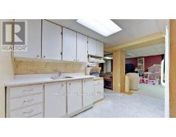 369 Paliser Crescent S, Richmond Hill, ON L4C1S1 Photo 13