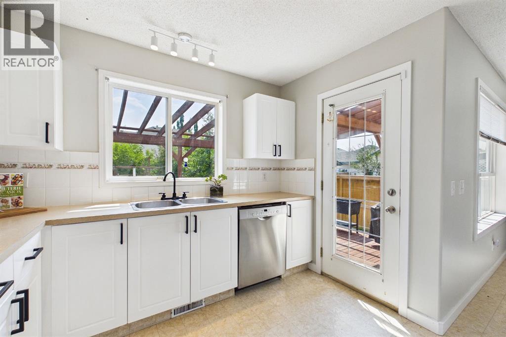 27 Bridlewood Park SW - 10