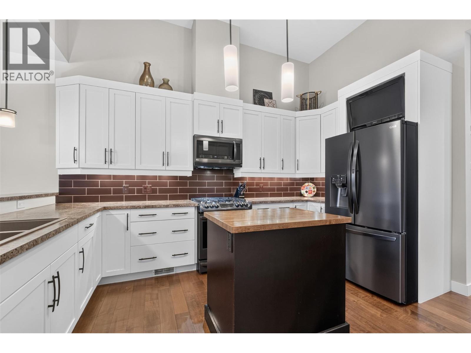  1394 Glenview Avenue, Kelowna
