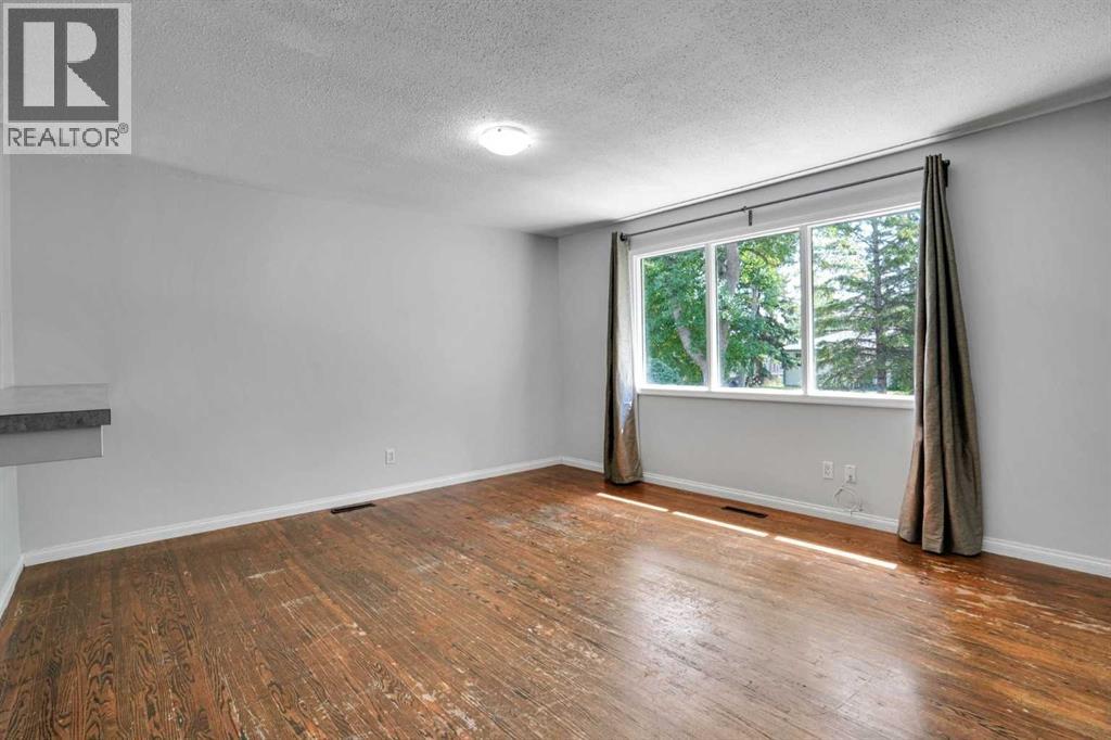 3257 32A Avenue SE - 10