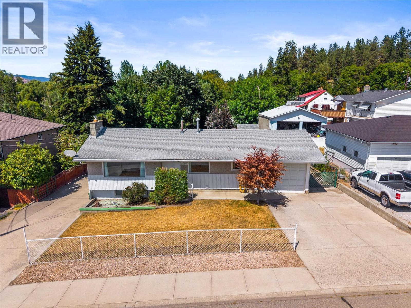 1603 43rd Avenue - 8