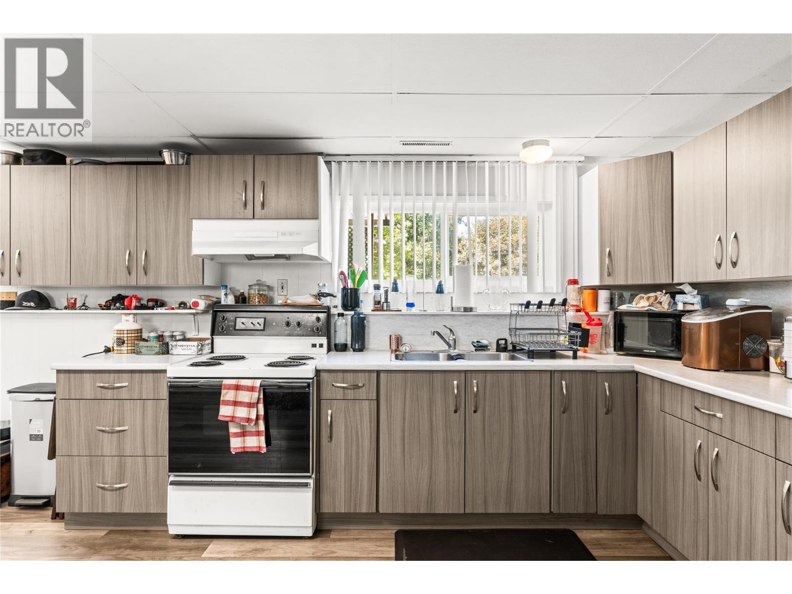 1603 43rd Avenue - Image 42