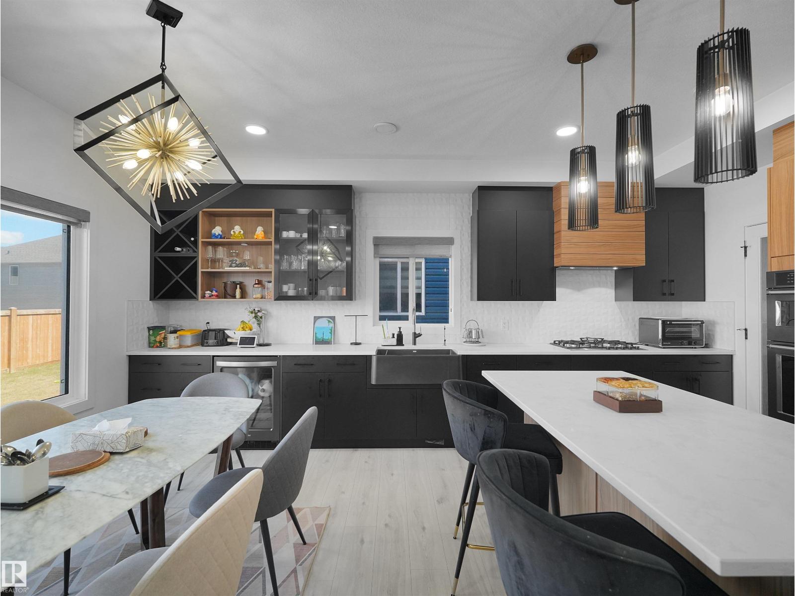 2520 12 AV NW - Image 17