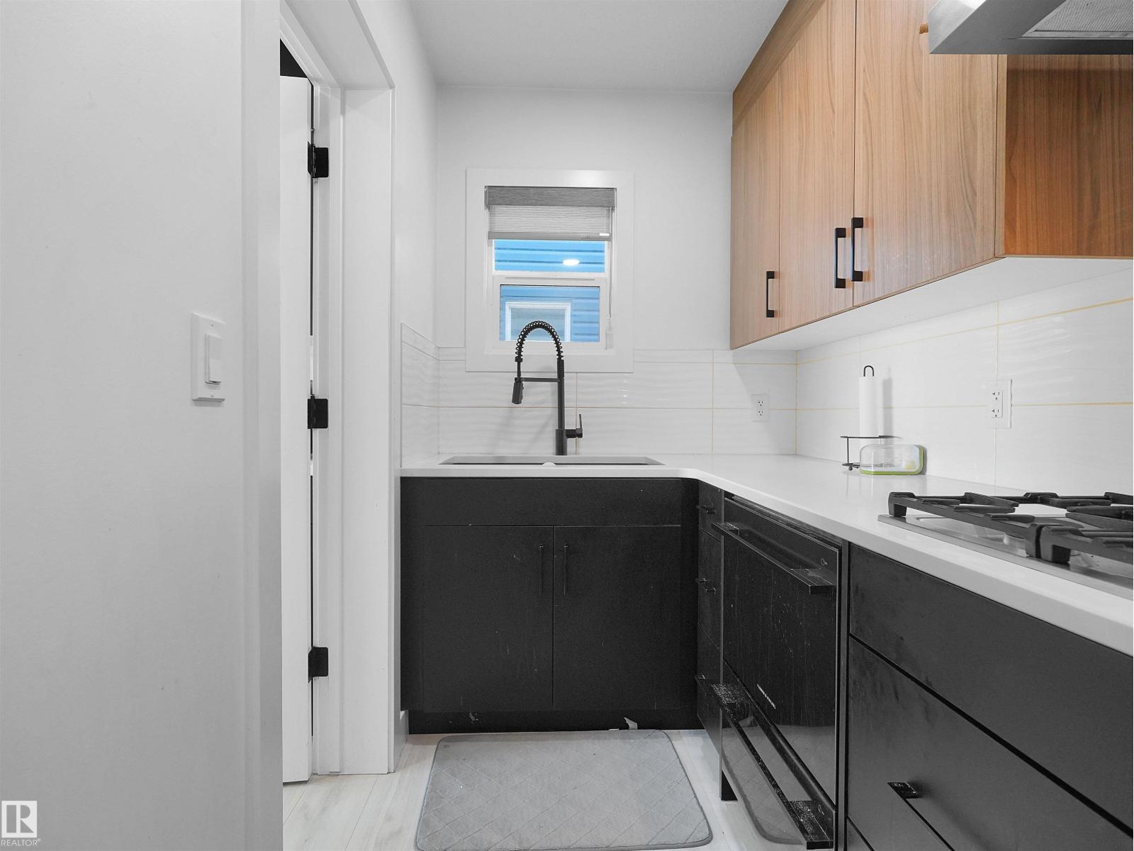 2520 12 AV NW - Image 19