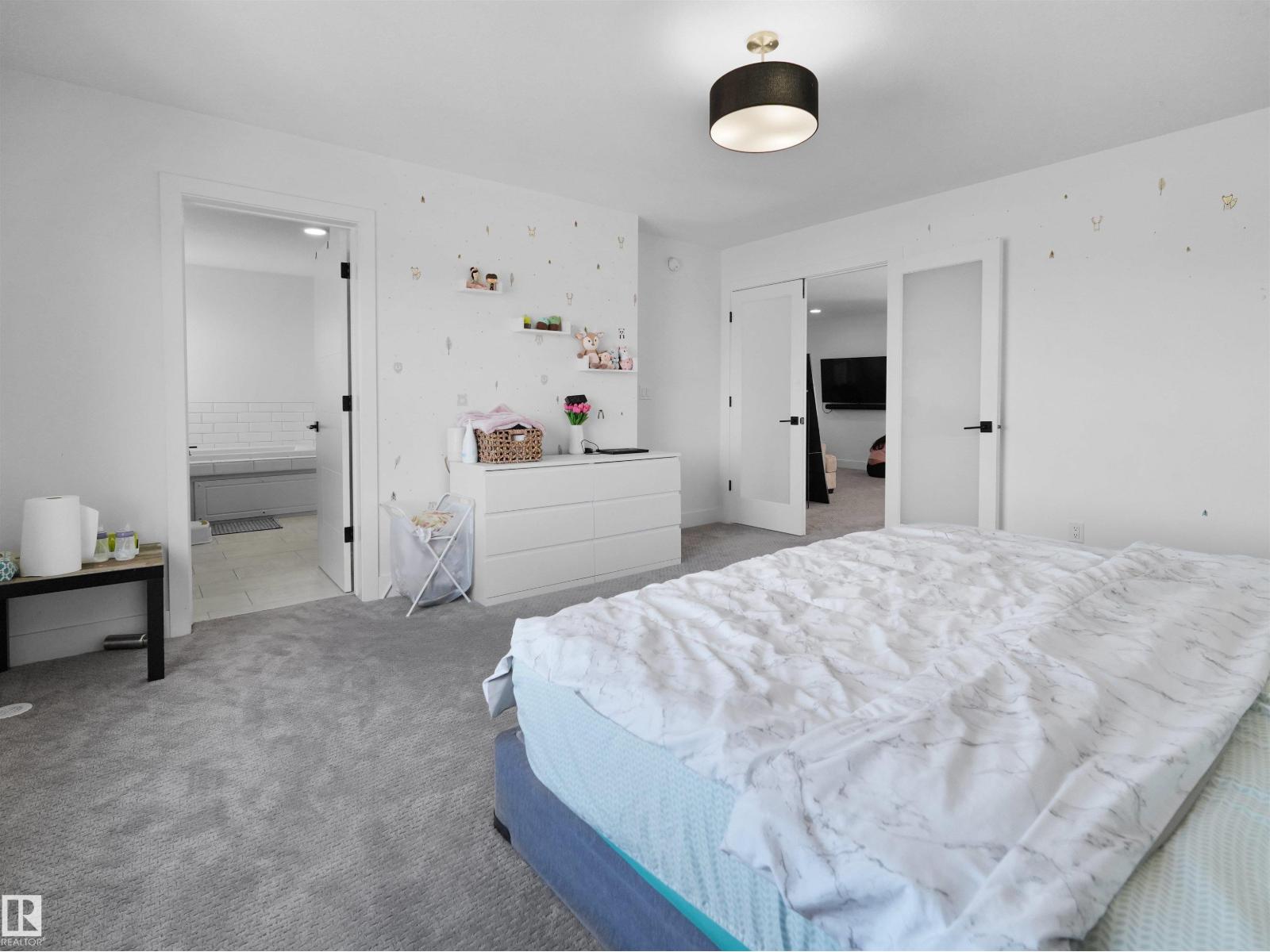 2520 12 AV NW - 28
