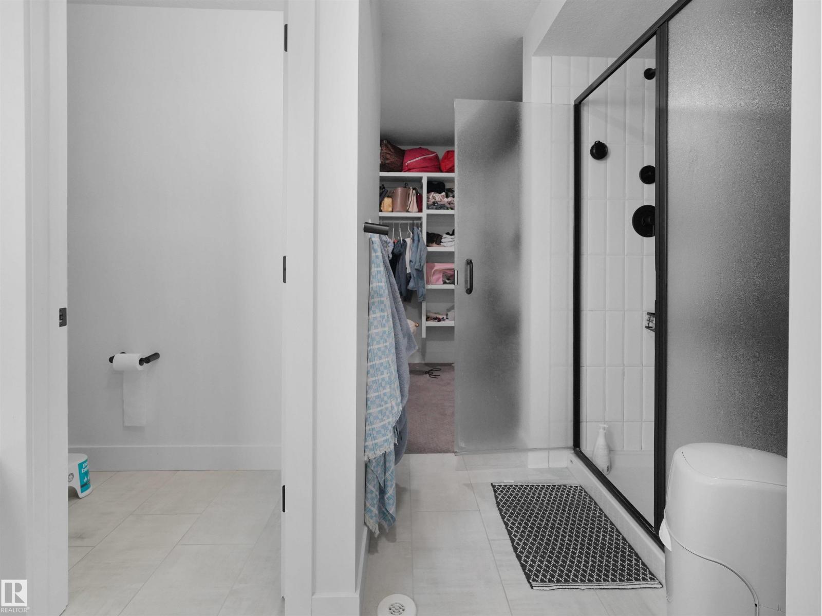 2520 12 AV NW - Image 30