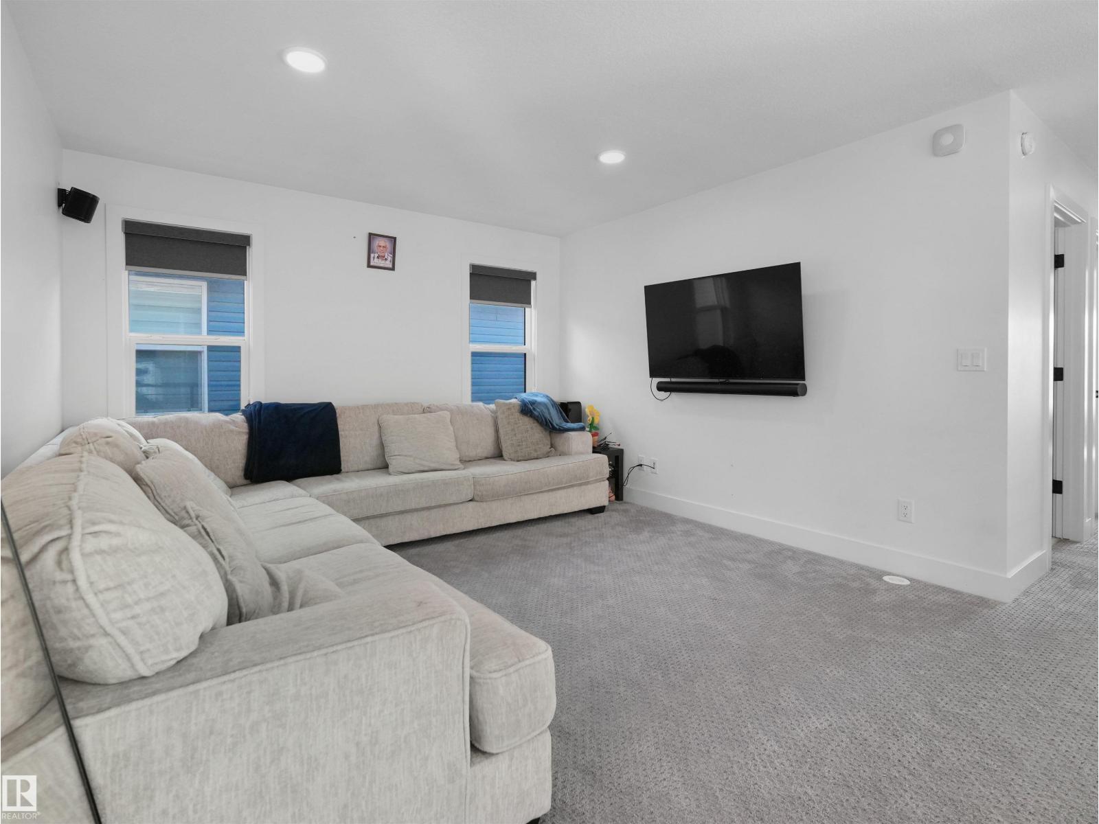 2520 12 AV NW - Image 42