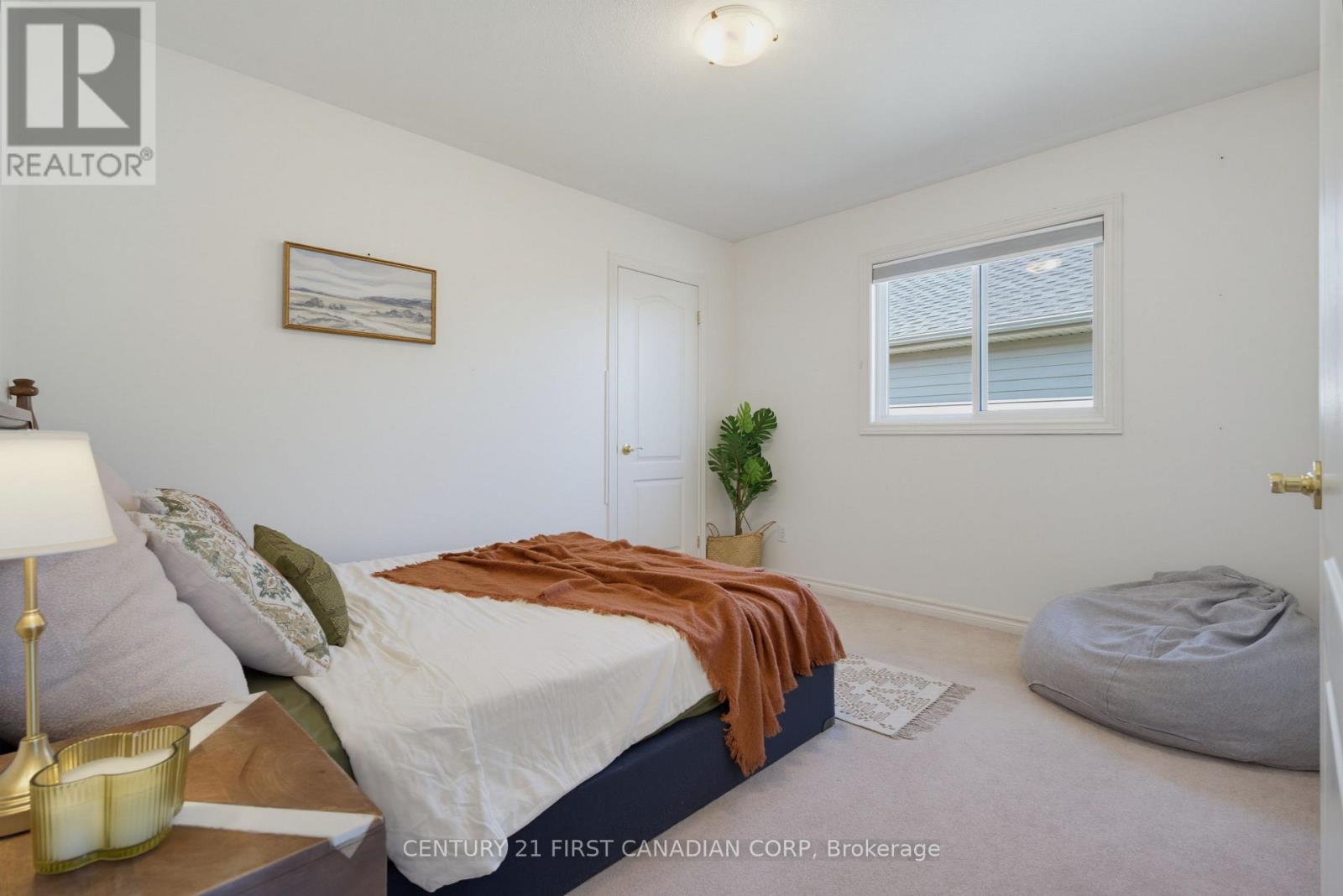1197 SMITHER ROAD - Image 25