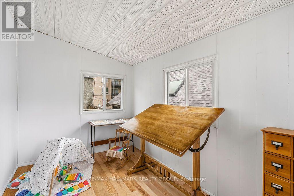 2 Bed, 1 Bath House for Rent in Ottawa – 439 KENT STREET, Ottawa – MLS# X13631774 - Image 31