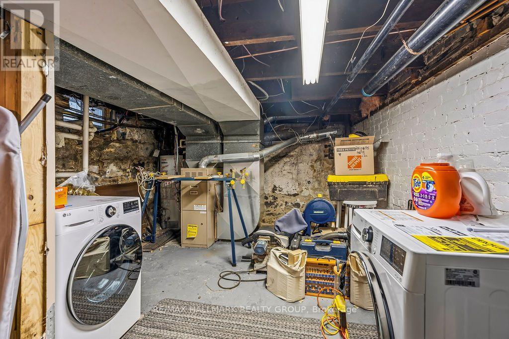 2 Bed, 1 Bath House for Rent in Ottawa – 439 KENT STREET, Ottawa – MLS# X13631774 - Image 33