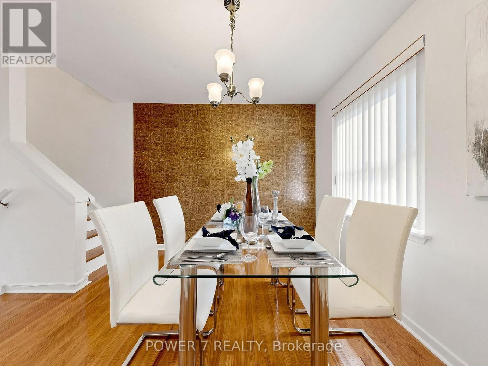 #5 77 RAMEAU DRIVE - 15