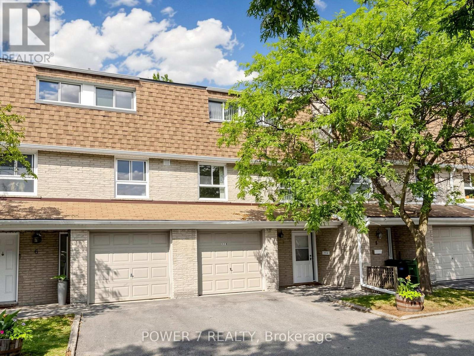 #5 77 RAMEAU DRIVE - 3