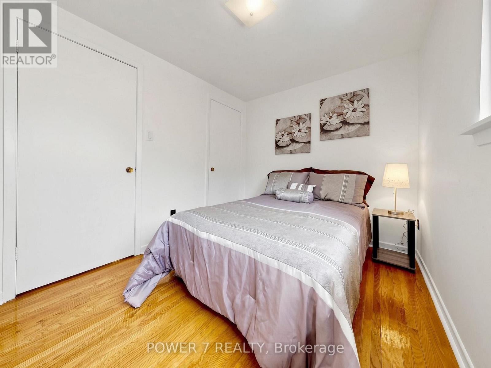 #5 77 RAMEAU DRIVE - 37