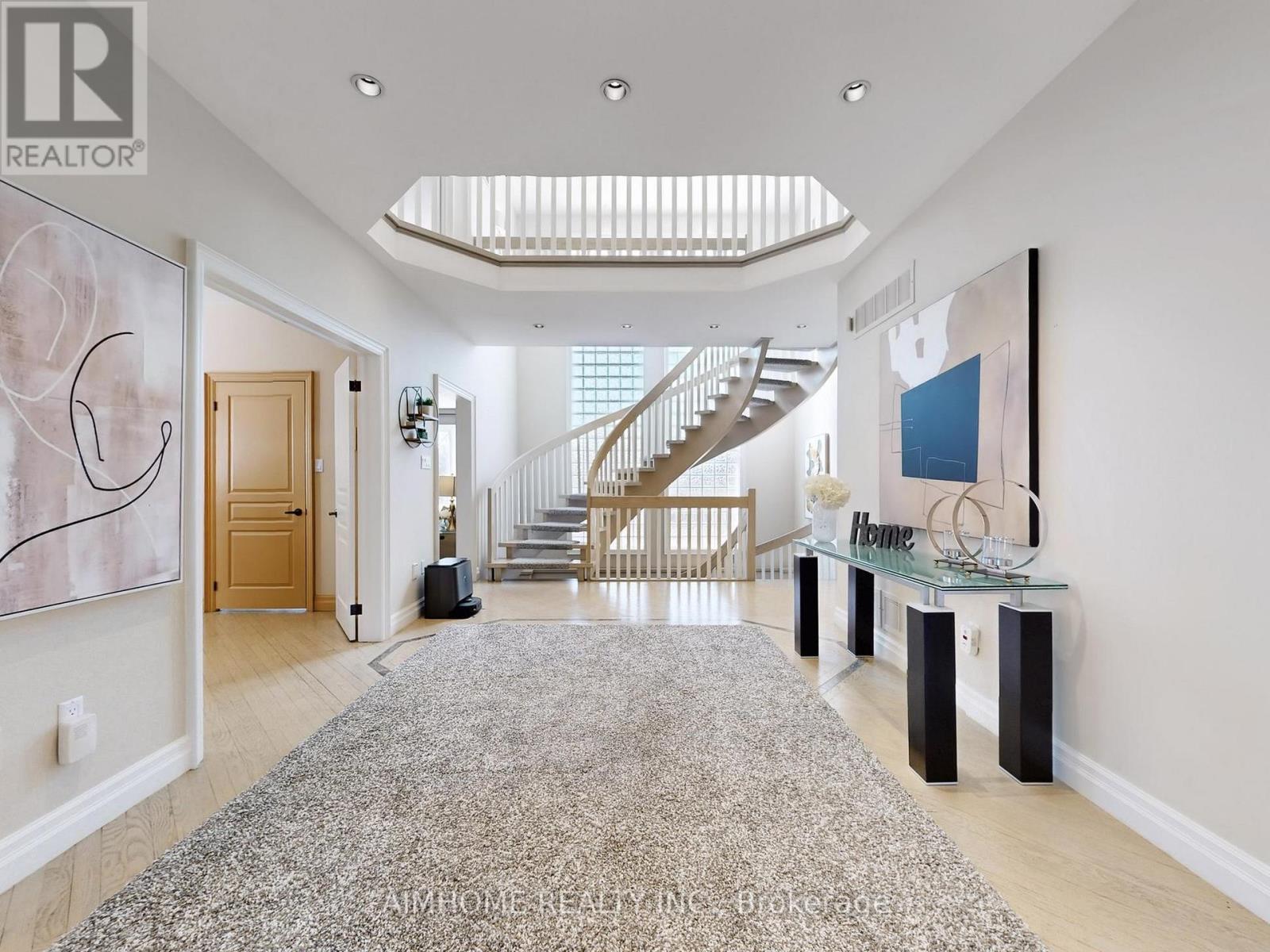 145 RENAISSANCE COURT - 22