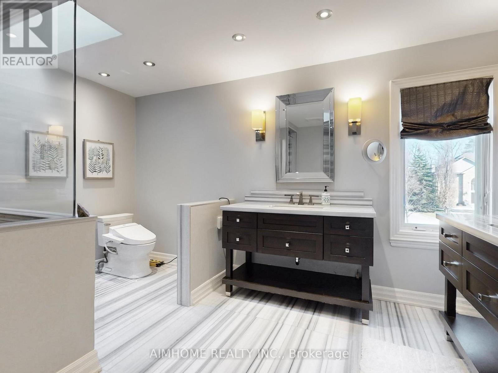 145 RENAISSANCE COURT - 35