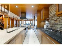 738 Crescent Road NW - photo 10
