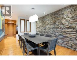 738 Crescent Road NW - photo 17