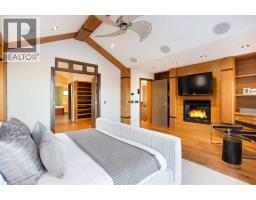 738 Crescent Road NW - photo 25