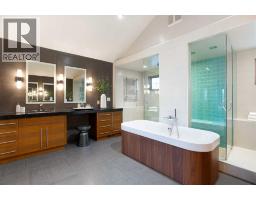 738 Crescent Road NW - photo 29