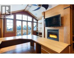 738 Crescent Road NW - photo 34