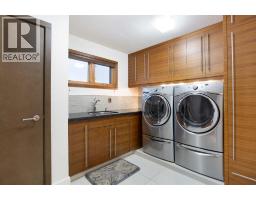 738 Crescent Road NW - photo 35