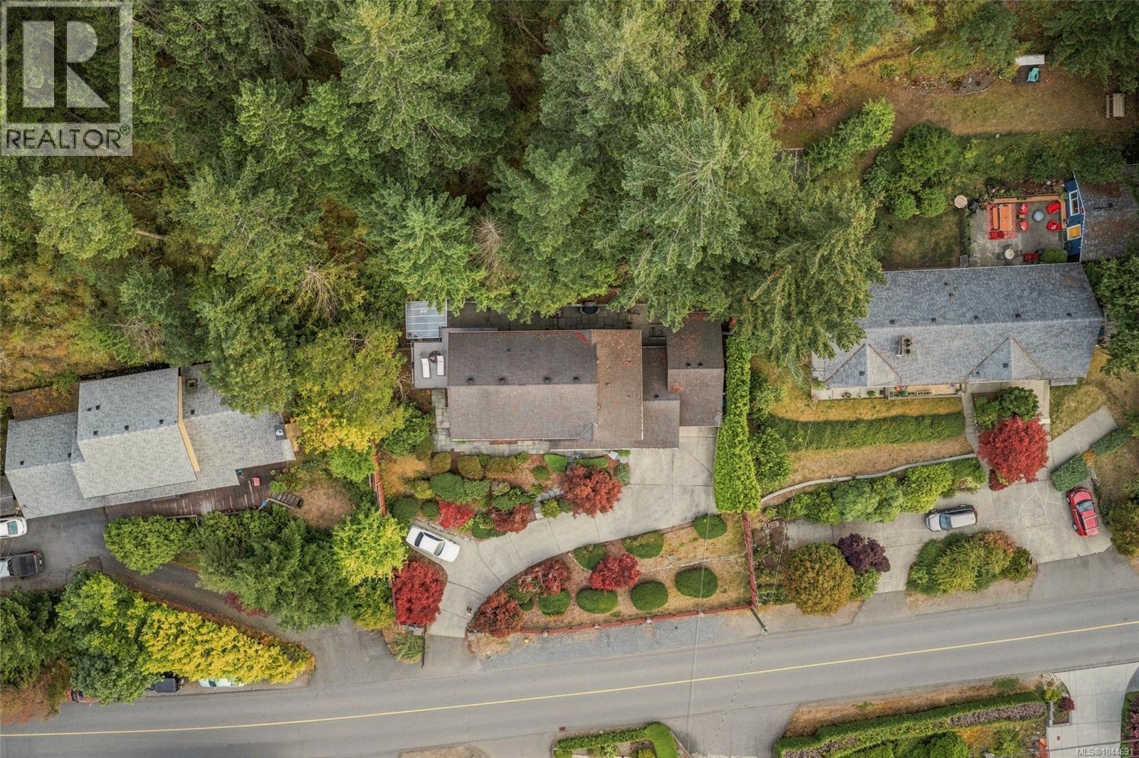 5287 Lost Lake Rd - 3