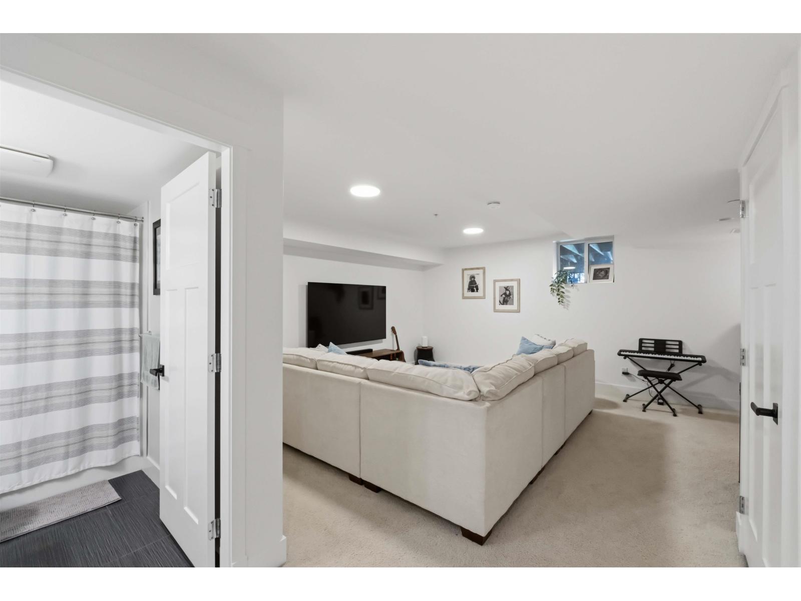 4 Bed, 4 Bath House for Sale in Langley – 20363 82 AVENUE, Langley – MLS# R3151948 - Image 27