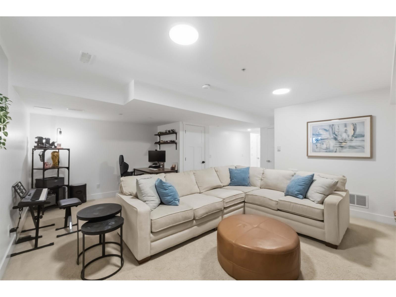 4 Bed, 4 Bath House for Sale in Langley – 20363 82 AVENUE, Langley – MLS# R3151948 - Image 29